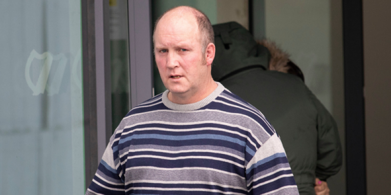 'F*ck off, I'm not stopping' - Man found drunk on horse and cart was going to get cigarettes 