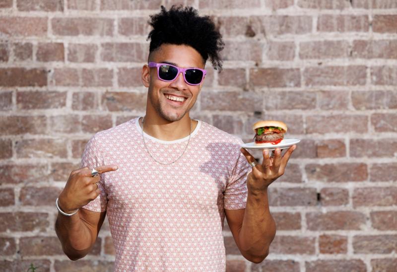 Planning a BBQ for the long weekend? Here are top tips ahead of the bank holiday!