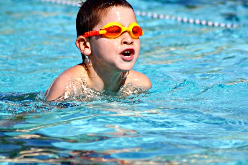 ALERT: Swimming aid sold to hundreds of Irish parents recalled due to drowning risk