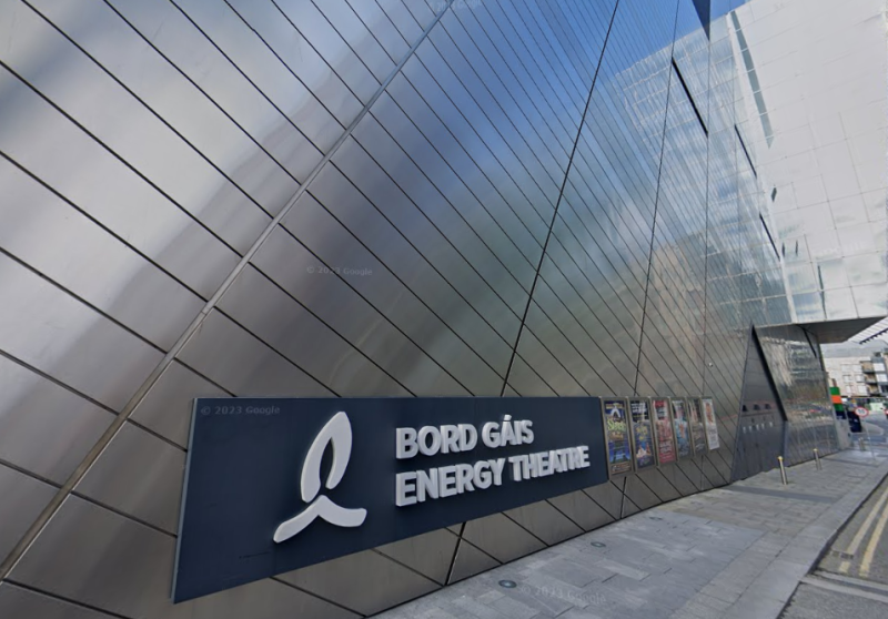 Award-winning play known for stunning visual effects comes to Ireland in 2024