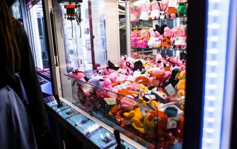 ALERT: 15,000 soft toys won in Irish claw machines recalled due to 'serious risk' to children