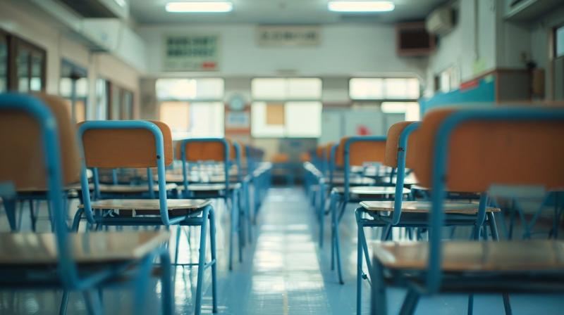 LATEST: Thousands of Irish primary schools to close early next month 