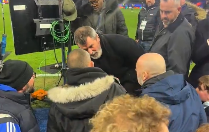 'Wait in the carpark' - Roy Keane clashes with fan during Man United v Ipswich