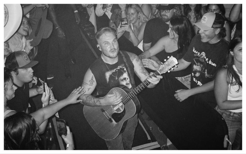 Country music star Zach Bryan announces two major Irish gigs