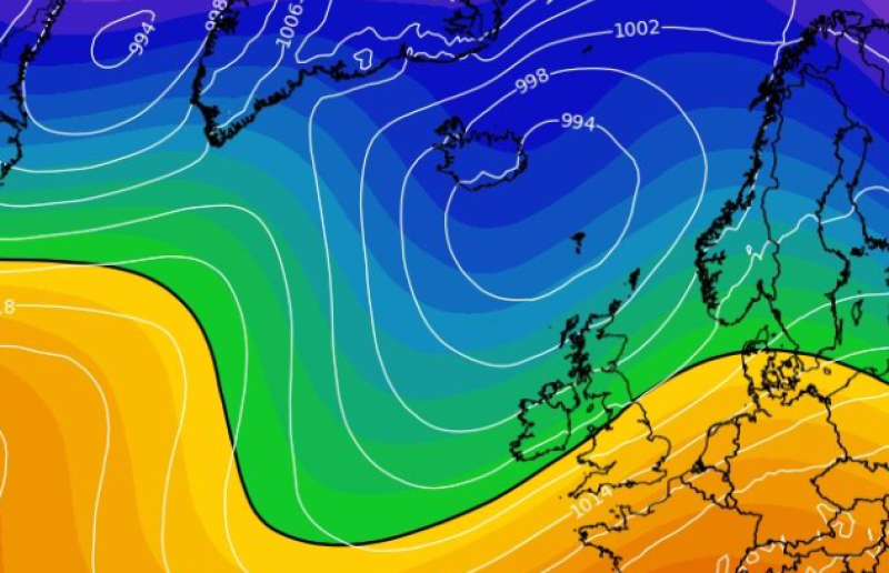 Met Eireann in Christmas weather u-turn amid snow update and 'anticyclonic gloom'