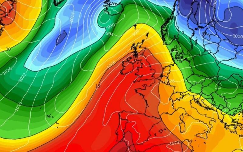 Ireland set for bizarre heat blast with temperatures to reach low 20s this week