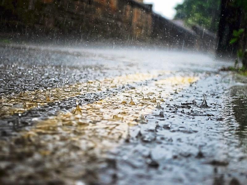 LATEST: Met &Eacute;ireann updates weather warnings ahead of weekend washout in 13 counties