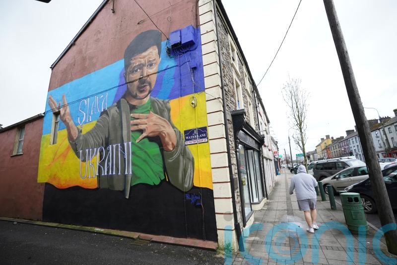 'We have to do everything we possibly can' - Martin backs EU proposal banning Russian oil