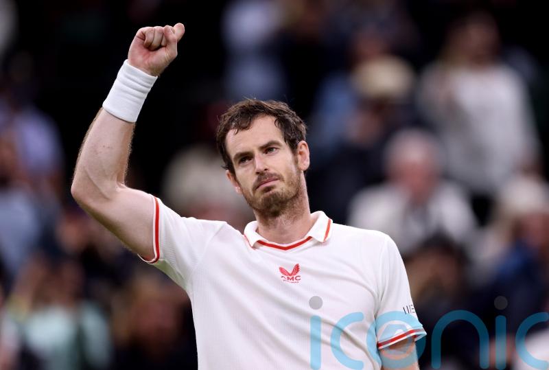 &lsquo;Everything went nuts&rsquo; &ndash; Andy Murray&rsquo;s presence boosts Surbiton Trophy
