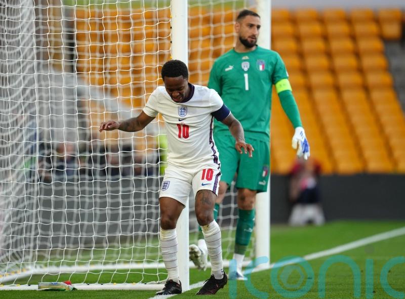 Uninspiring England held to goalless draw by Italy