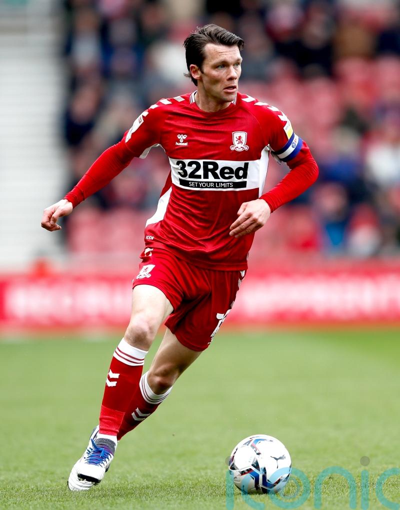 Middlesbrough midfielder Jonny Howson signs new one-year deal