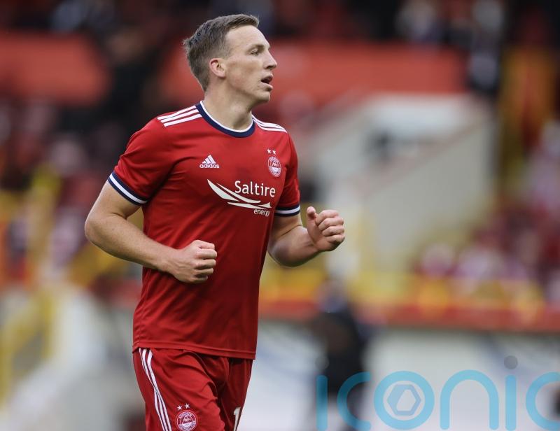 Lewis Ferguson completes move from Aberdeen to Bologna