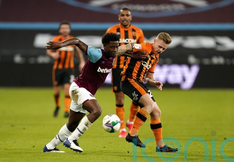 Sunderland sign West Ham defender Aji Alese