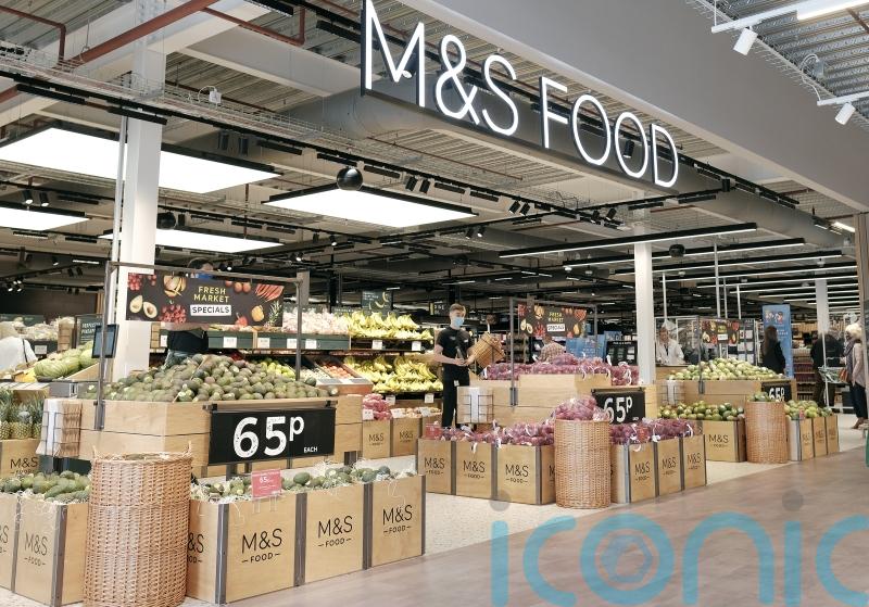 M&S removes &lsquo;best before&rsquo; dates from fruit and vegetables to tackle food waste