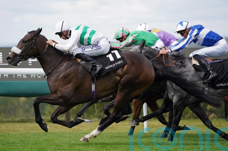 Super Sandrine lifts Lennox Stakes prize