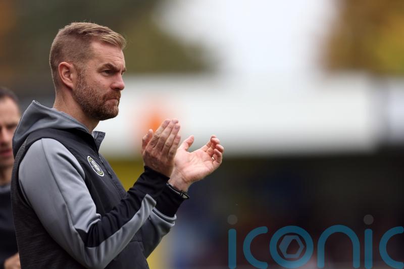 Simon Weaver delighted with &lsquo;strong performance&rsquo; from new-look Harrogate