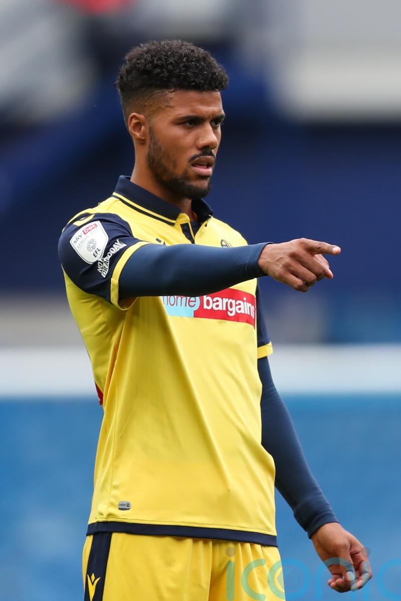 Elias Kachunga impresses as Bolton sweep aside Salford to go through