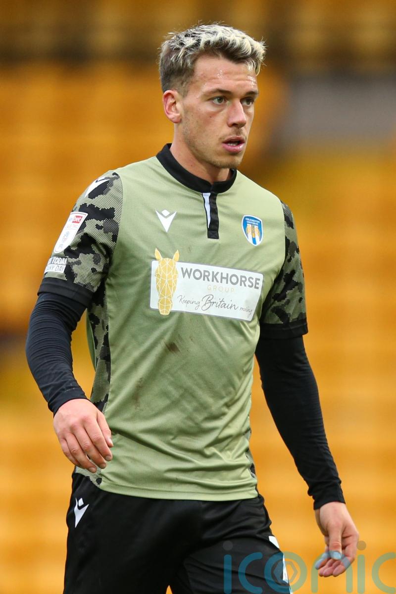 Luke Hannant sends Colchester through at Ipswich&rsquo;s expense