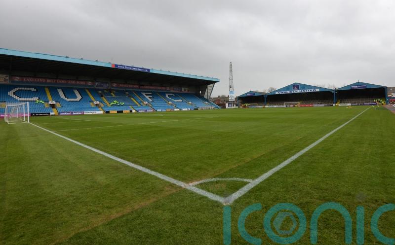 Swindon boss Scott Lindsey pleased with point and performance at Carlisle