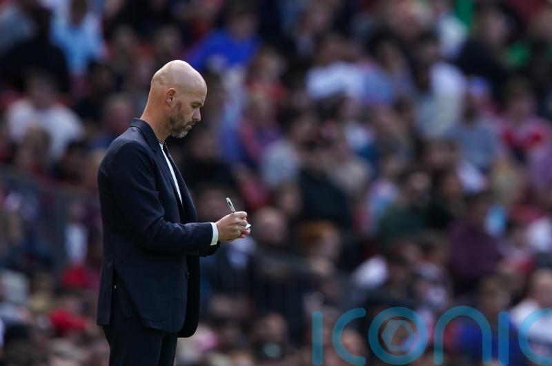 Manchester United end a day bottom of the league for the first time in 30 years