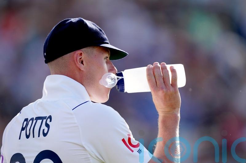 England seamer Matthew Potts extends Durham deal