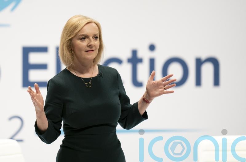 British PM hopeful vows to solve Northern Ireland devolution