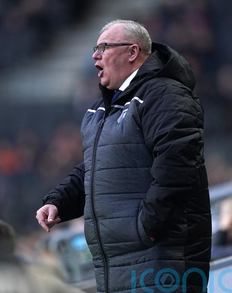 Stevenage aiming to maintain unbeaten start when they take on Carlisle