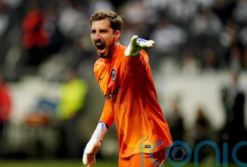 I&rsquo;ve decided to stay at Eintracht &ndash; Kevin Trapp turns down Manchester United