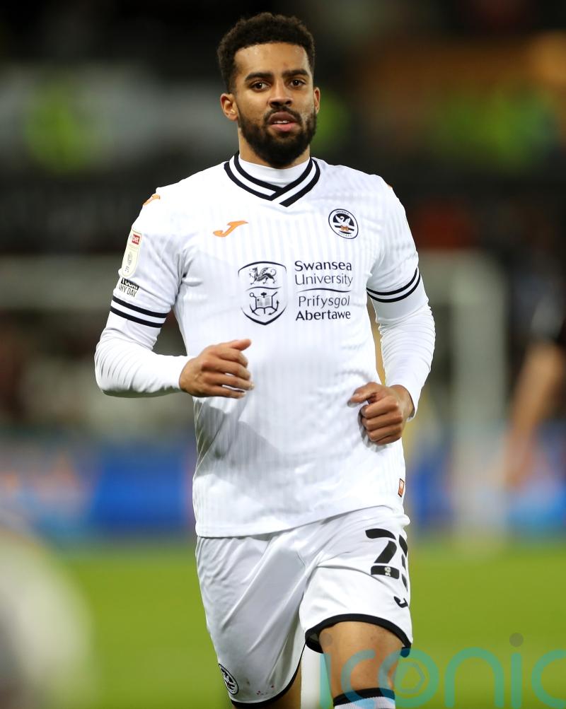 Hull bring in defender Cyrus Christie on two-year deal