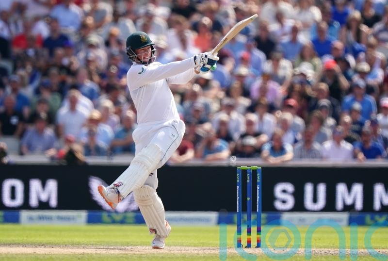 Keegan Petersen and Rassie van der Dussen spearhead South Africa fightback