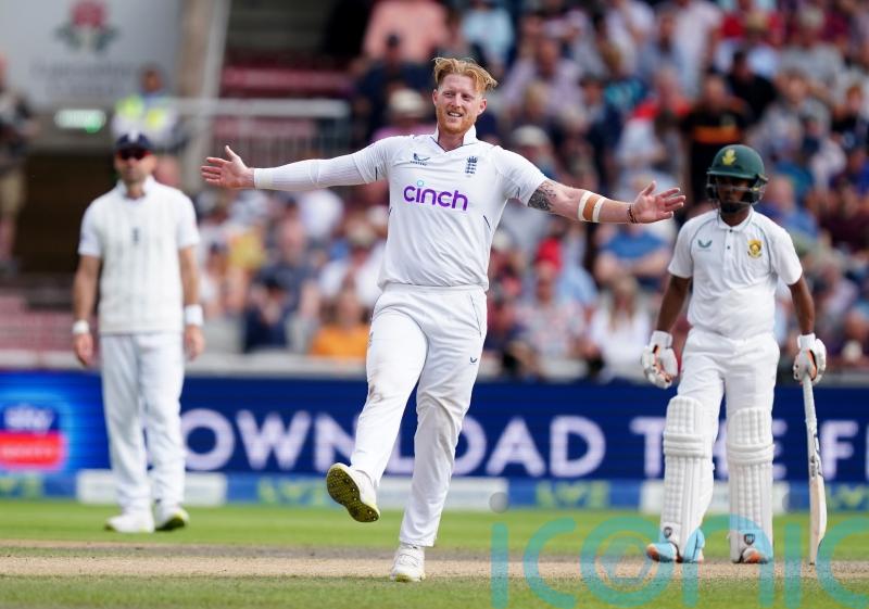 Record for Anderson and redemption for Robinson as Stokes inspires England win