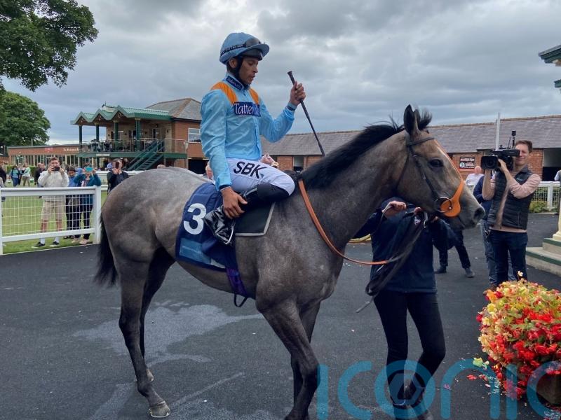 Shouldvebeenaring just champion in Ripon feature