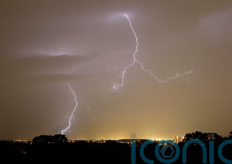 Orange weather warning issued as thunderstorms and lightning strikes expected 