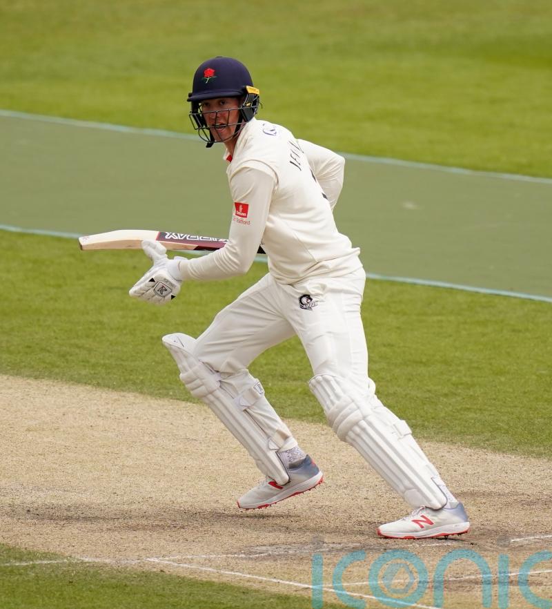 Keaton Jennings scores record-breaking Roses century before Yorkshire hit back