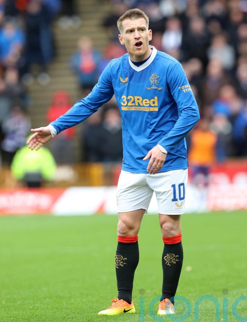 Steven Davis urges Rangers to channel &lsquo;hurt&rsquo; into improved performances