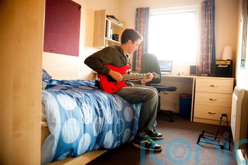 STUDENT GUIDE: 8 things not to bring to university