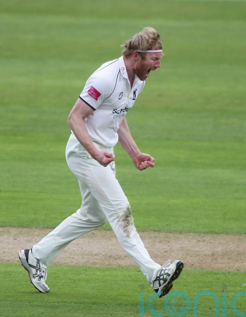 Liam Norwell saves Warwickshire as Yorkshire suffer relegation to Division Two