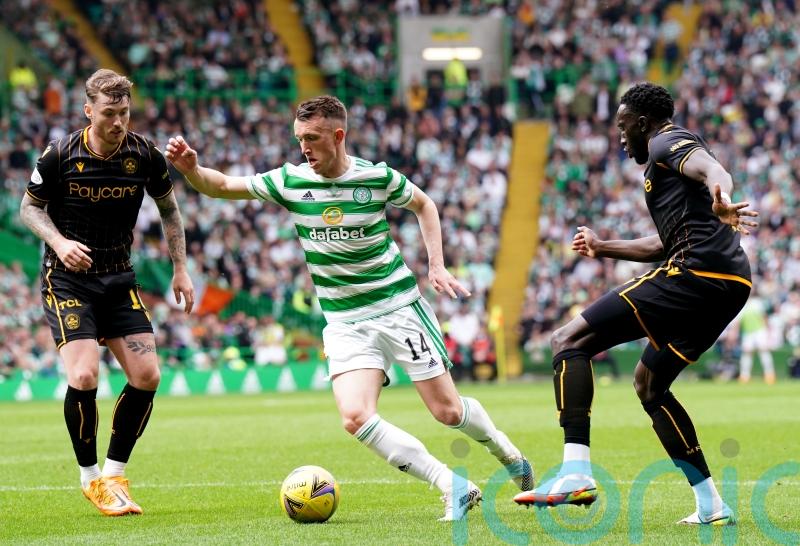 Daizen Maeda and David Turnbull train with Celtic after international injuries