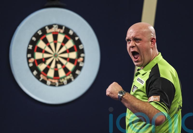 Michael van Gerwen holds off Nathan Aspinall comeback to win World Grand Prix