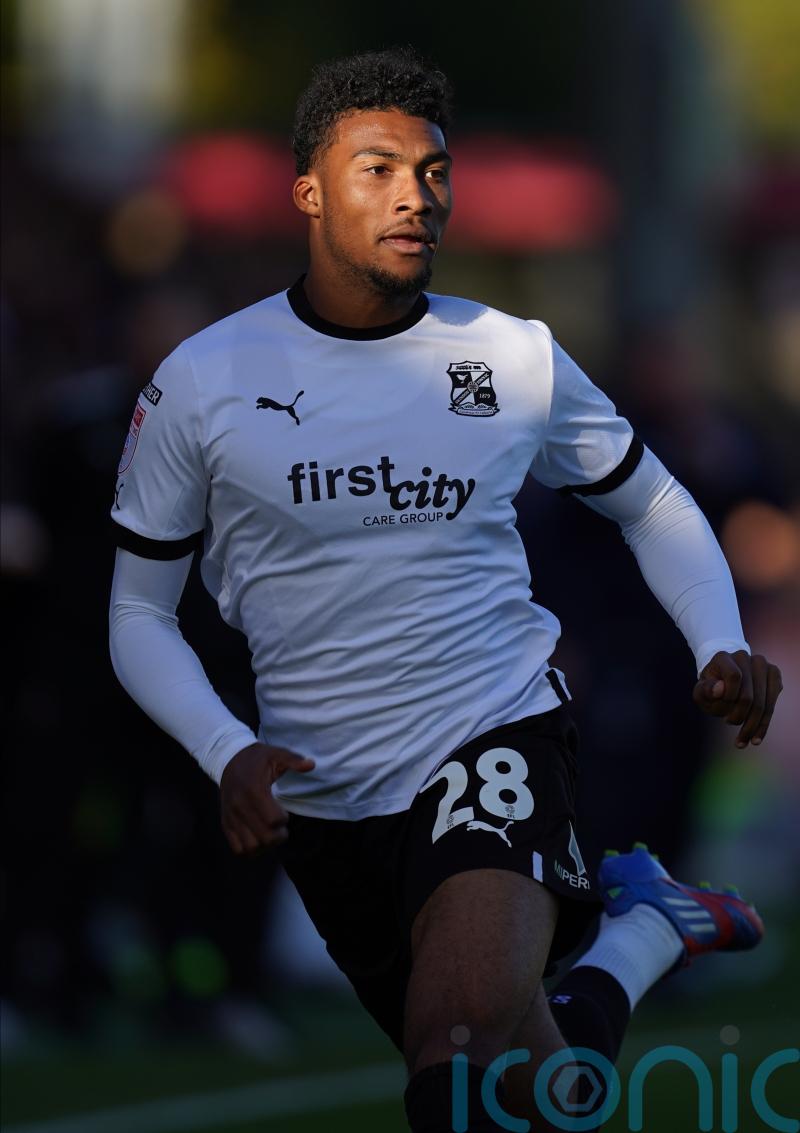 Tyrese Shade hits winner to give Swindon win over Colchester