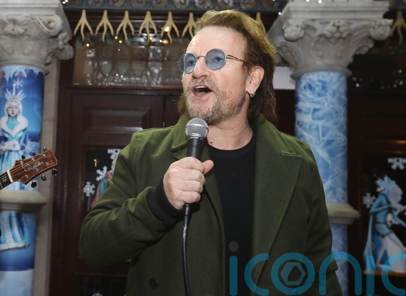 Bono calls on the UK to &lsquo;lead&rsquo; the world again
