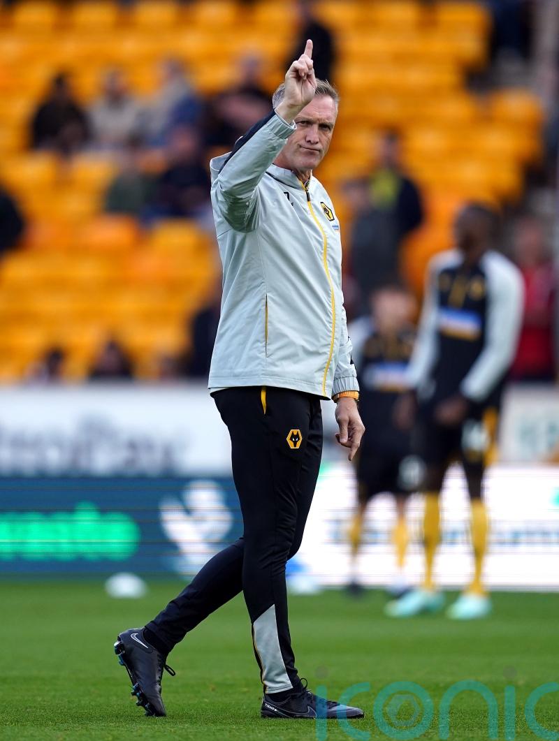 Managers must be wired differently to deal with pressures of job &ndash; Steve Davis