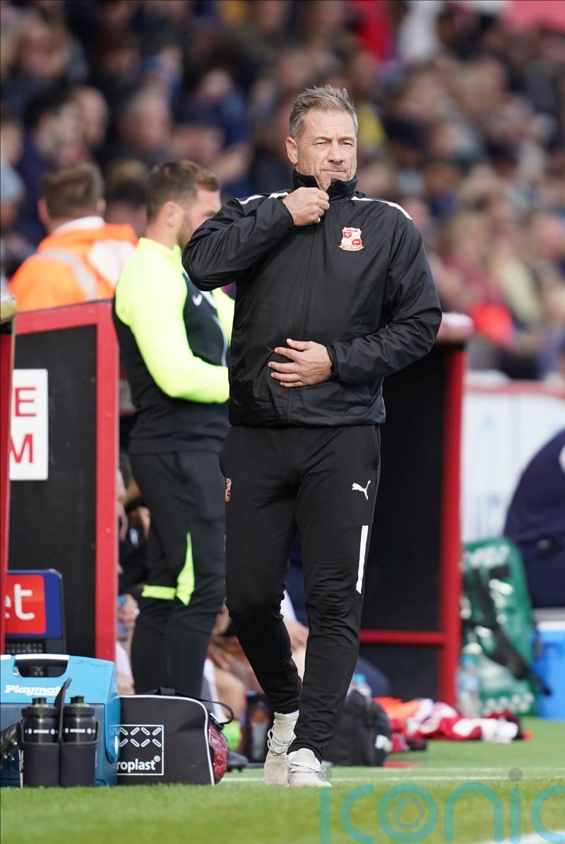 &lsquo;We deserved that&rsquo; &ndash; Swindon head coach Scott Lindsey on late show at Bradford