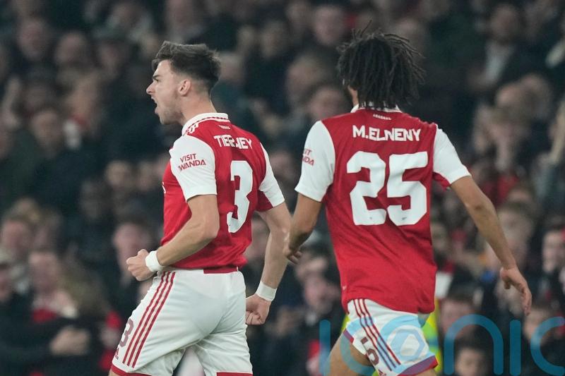 Kieran Tierney winner secures safe Europa League progress for Arsenal
