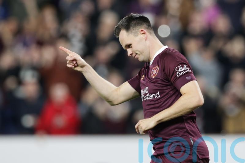 Lawrence Shankland nets late penalty winner as 10-man Hearts stun Motherwell