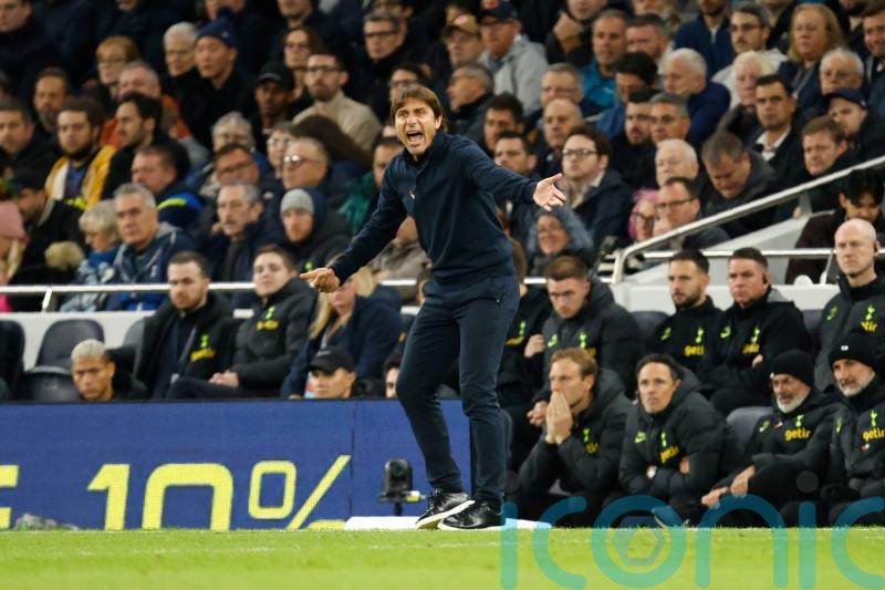 Antonio Conte stresses need for patience with Spurs &lsquo;far&rsquo; from winning a trophy