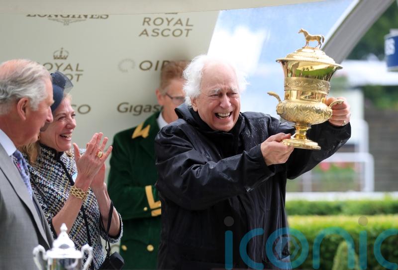 Crystal Ocean owner Sir Evelyn de Rothschild dies