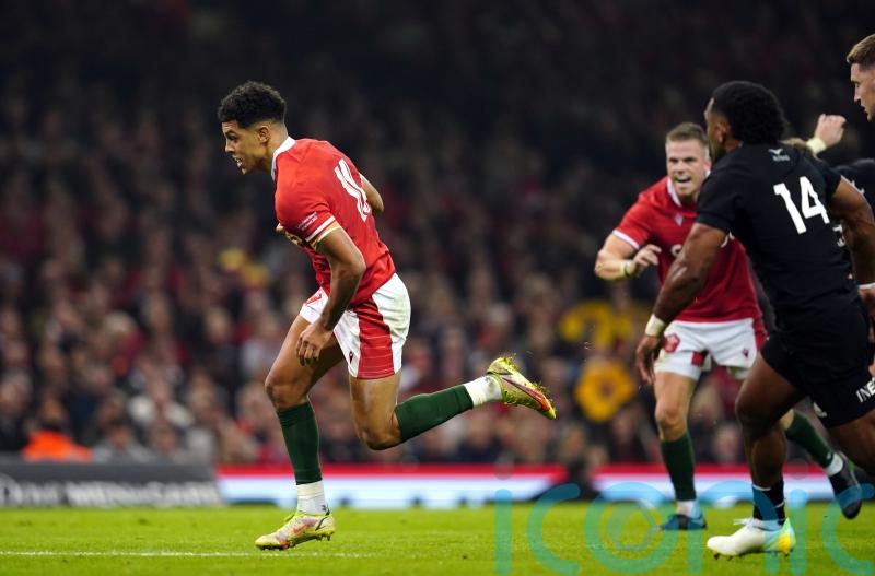 Rio Dyer reveals he took inspiration from fellow Wales wing Louis Rees-Zammit