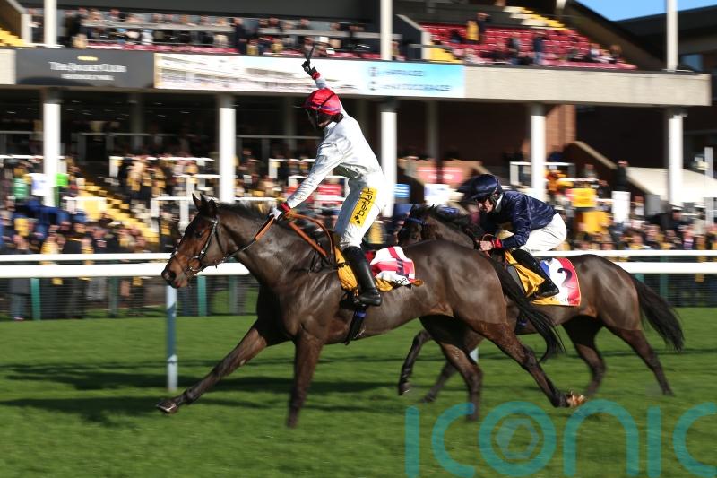 Victory for England in Haydock&rsquo;s World Cup race