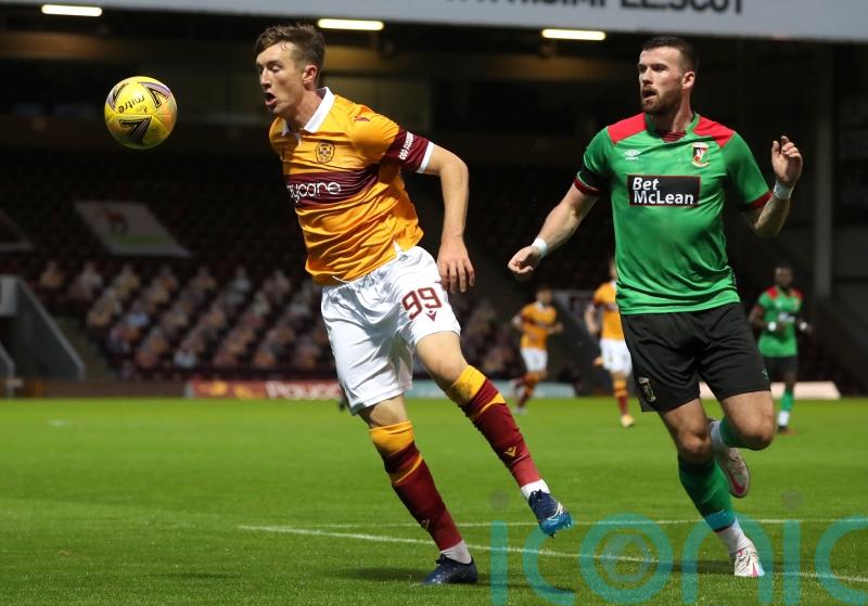 Chris Long suffers fresh setback ahead of Crewe&rsquo;s game against Newport